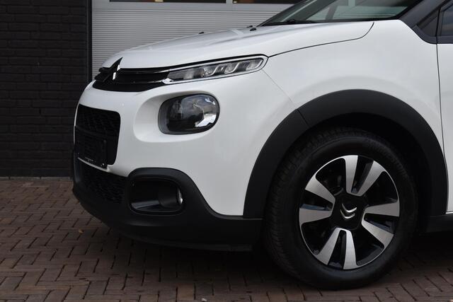 Citroen C3 1.2 PureTech 110PK Aut. Shine | Carplay | Panoramadak | Incl. garantie