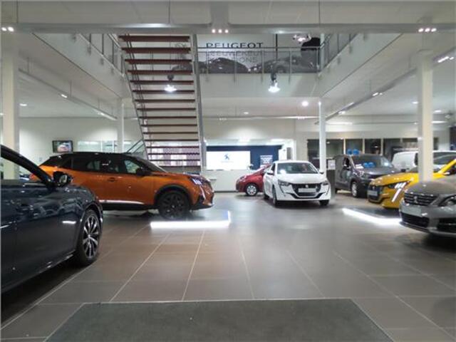 Citroen C3 Ë-C3 Aircross Plus 113pk 44 kWh DIRECT RIJDEN - 8 JAAR GARANTIE