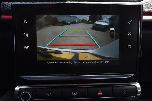 Citroen C3 1.2 PureTech ELLE | Achteruitrijcamera | Apple Carplay | LM velgen |