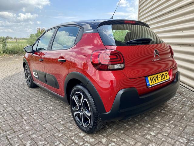 Citroen C3 1.2 PureTech Shine | Apple car,keyless,camera,cruise |