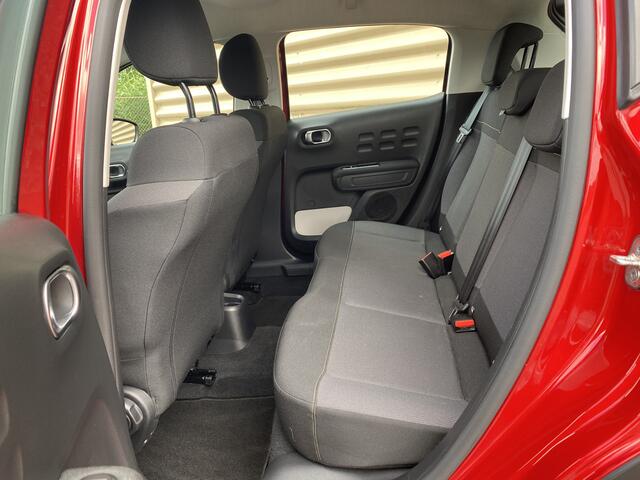 Citroen C3 1.2 PureTech Shine | Apple car,keyless,camera,cruise |