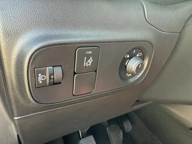 Citroen C3 1.2 PureTech S&S Feel Edition Navi/Apple Carplay/Duo-Tone/Donker Glas/GEEN AFLEVERKOSTEN