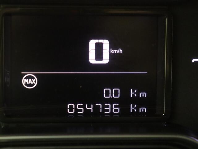 Citroen C3 1.2 110PK Shine | Parkeerhulp | Navigatie | 17 INCH |