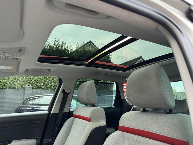 Citroen C3 Aircross 1.2 PureTech S&S Shine | Panoramadak | Head-Up Display | 360* Camera | Navigatie |