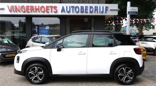 Citroen C3 Aircross 110 Pk Benzine * Hoge Zit * Wit met Zwart Dak * * Navigatie * DAB Radio * Trekhaak * Climate & Cruise Control * Vingerhoets; Vierde Generatie Eersteklas Service !