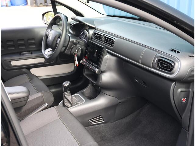 Citroen C3 1.2 85PK C-Series | AppleCarPlay/AndroidAuto | Navigatie | Climate control | Cruise control | isofix | Privacy Glass | DAB Radio | Armsteun | LED |