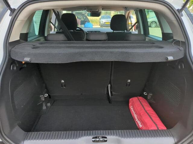 Citroen C3 Aircross 1.2 PureTech C-Series Navi/Parkeersensoren/Cruise Controle/GEEN AFLEVERKOSTEN