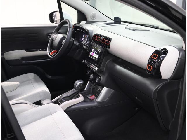 Citroen C3 Aircross 1.2 130PK S&S Shine | AppleCarPlay/AndroidAuto | Grip Control & Hill Descent Assist | Climate Control | Cruise Contol | LED | Schuif/kanteldak | Navigatie | Head-Up Display | Hifi Soundsysteem | Isofix | Privacy glas | 17"LMV |