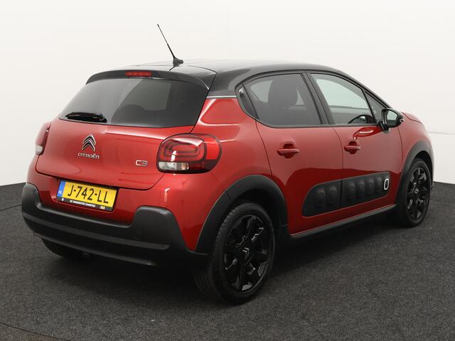 Citroen C3 1.2 PureTech Shine Airco, cruise control, achteruitrijcamera, parkeersensoren voor/achter, rijstrooksensoren, regensensoren, achteropkomend verkeer waarschuwing, carplay, bluetooth, stuur multifunctioneel, Ben je op zoek naar een zuinige, comfortabele én 