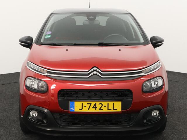 Citroen C3 1.2 PureTech Shine Airco, cruise control, achteruitrijcamera, parkeersensoren voor/achter, rijstrooksensoren, regensensoren, achteropkomend verkeer waarschuwing, carplay, bluetooth, stuur multifunctioneel, Ben je op zoek naar een zuinige, comfortabele én 