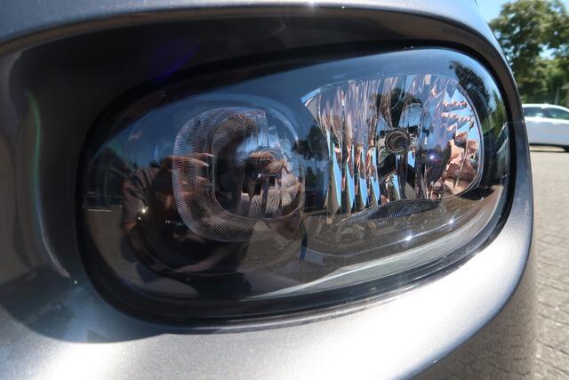 Citroen C3 1.2 PureTech S&S Shine Eerste eigenaar