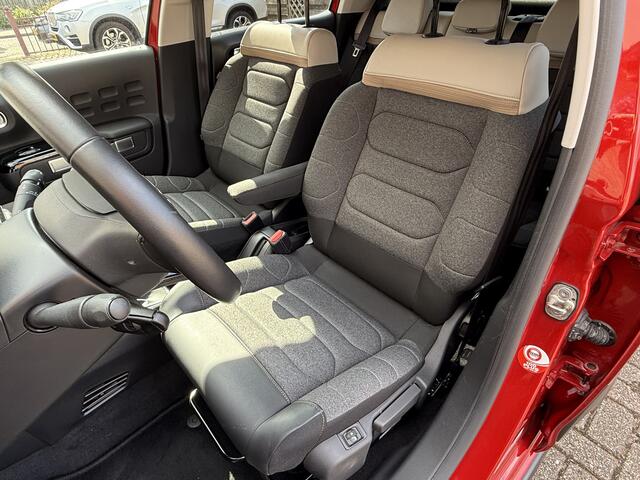 Citroen C3 1.2 PureTech Automaat Shine | PDC | Camera | LM | Navi | Clima |