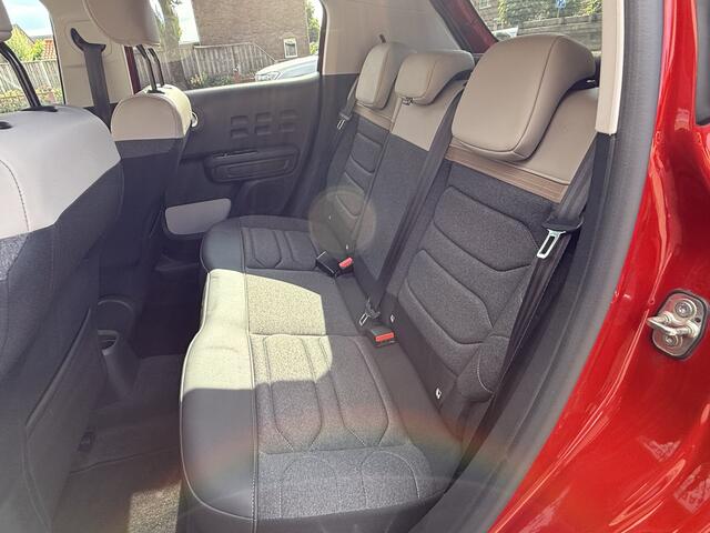 Citroen C3 1.2 PureTech Automaat Shine | PDC | Camera | LM | Navi | Clima |