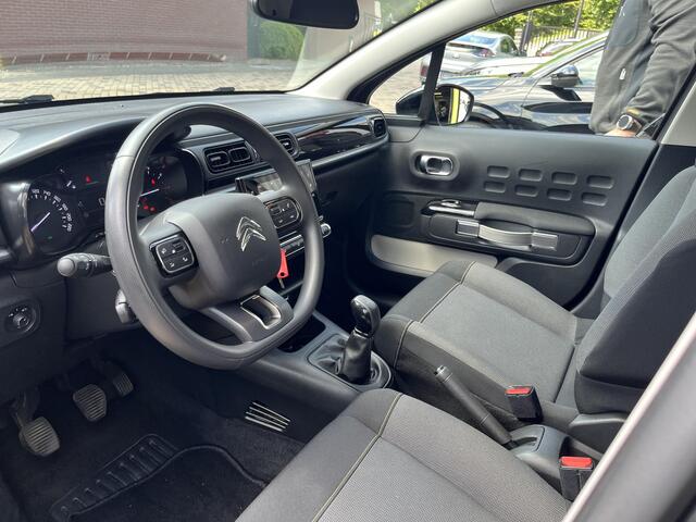 Citroen C3 1.2 PureTech Shine Business LED, Navigatie, Cruise Control