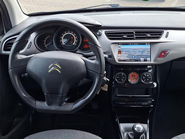Citroen C3 1.2 PureTech Feel Edition / Navigatie / Trekhaak / Automatische Airco / Cruise Control