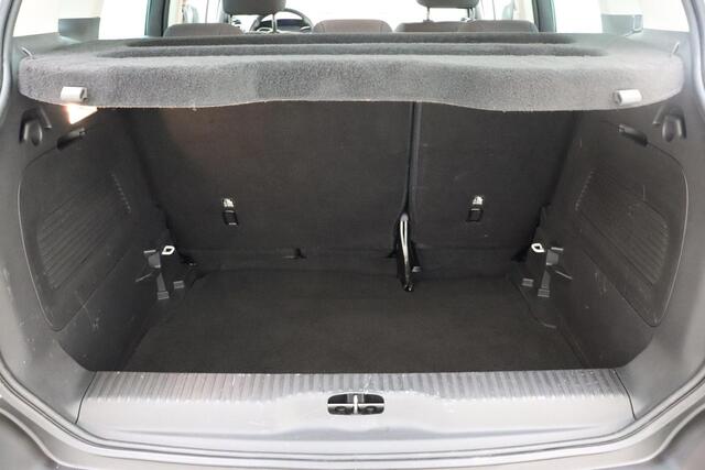 Citroen C3 Aircross 1.2 PureTech S&S Feel 110 PK | Navigatie | Climate control | Cruise control | Extra getint glas | Dakrails | Hoge instap | Cruise control