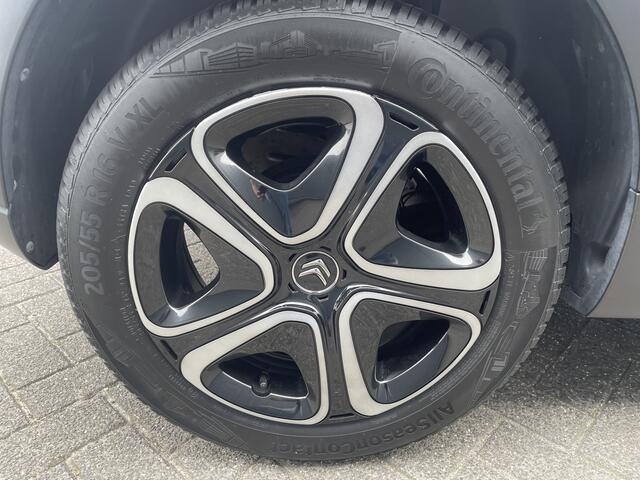 Citroen C3 82pk C-Series (Navigatie - Automatische Airco - Apple carplay - Parkeersensoren - LED - Cruise Controle)