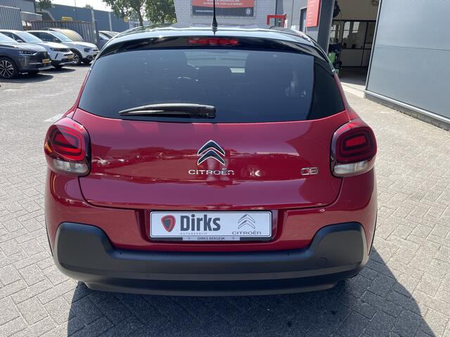 Citroen C3 82pk Shine (Camera - Navigatie via APP - Automatische Airco - Apple Carplay - Parkeersensoren - Lichtmetalen velgen)