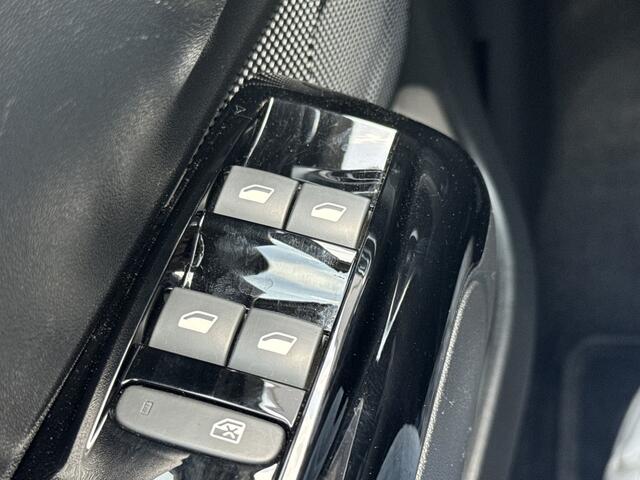 Citroen C3 1.2 PureTech Shine GRATIS Afleverpakket! | LED | Camera | Cruise Control |
