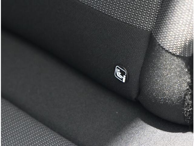 Citroen C3 1.2 85PK Shine | 1ste eigenaar | AppleCarPlay/AndroidAuto | Camera | 17"LMV | Navigatie | LED | Climate | Isofix | Privacy Glass | Parkeersensoren | Two-Tone |