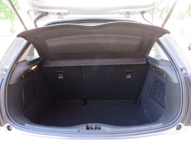 Citroen C3 1.2 PureTech Feel Edition| 82-PK| | Clima-Airco | Cruise Control | Parkeersensoren | Inc. 6 mnd Bovaggarantie |