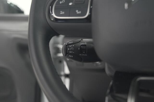 Citroen C3 PureTech 110 EAT6 Feel Edition | Panoramadak | Apple Carplay | Parkeersensoren | 16 Inch Lichtmetalen Velgen