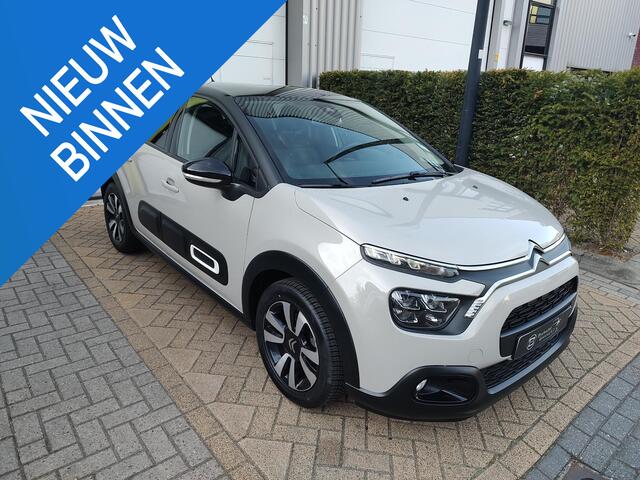 Citroen C3 1.2 PureTech Shine Navigatie-Carplay Led Stoelverw. Bi-Tone Nieuwe Distributie