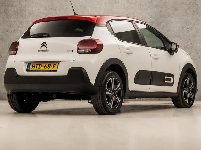 Citroen C3 1.2 PureTech Shine Sport Automaat (APPLE CARPLAY, GROOT NAVI, GETINT GLAS, CRUISE, PARKEERSENSOREN, SPORTSTOELEN, LANE ASSIST, LED KOPLAMPEN, NIEUWSTAAT)