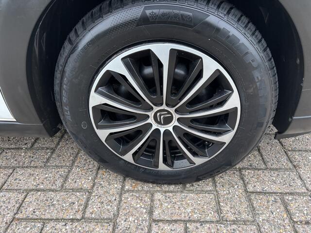 Citroen C3 1.2 PureTech C-Series [ apple cp,ecc,audio,cruise,pdc ]