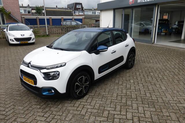 Citroen C3 1.2 PureTech Shine Automaat StartStop Navigatie Camera