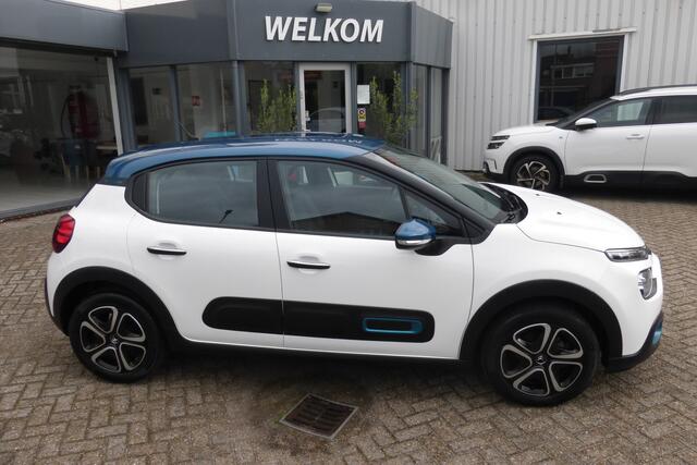 Citroen C3 1.2 PureTech Shine Automaat StartStop Navigatie Camera