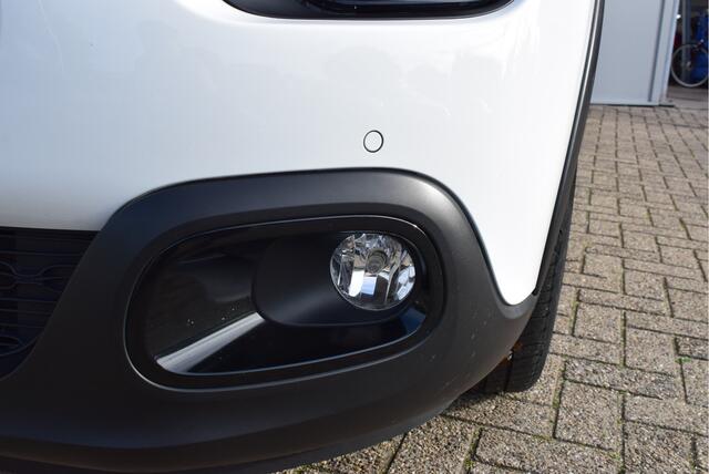 Citroen C3 1.2 PureTech Shine | Camera | Trekhaak