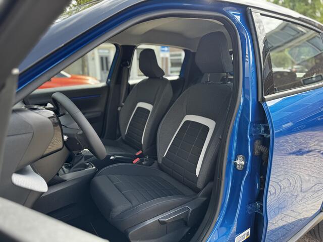 Citroen C3 1.2 Turbo 100 Plus Carplay/Android Auto | 2-Tone | Parkeersensoren