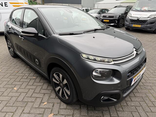 Citroen C3 110pk Shine (Trekhaak - Camera - Automatische Airco - Navigatie - Apple Carplay - Parkeersensoren)