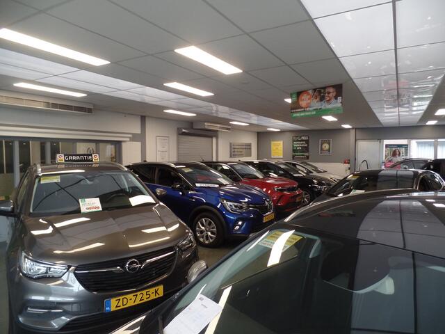 Citroen C3 Aircross Automaat 1.2 PureTech S&S Business Airco, Achteruitrijcamera, Cruise controle, Apple Carplay, Elek ramen V/A, Pdc, Lm velgen16'', Uniek 45.000km!! Bovag afleverpakket 695,-