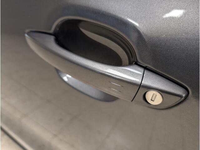 Citroen C3 1.2 Turbo (110Pk) Shine Clima Navi Camera Géén Afleverkosten