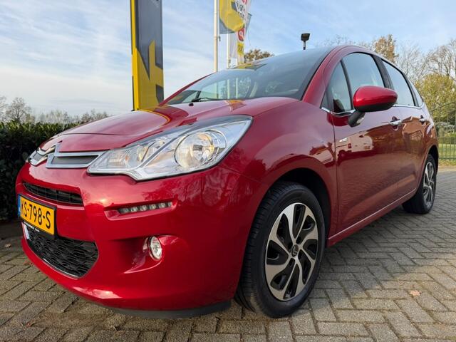 Citroen C3 1.2 PureTech Exclusive Pano / ECC / Cruise