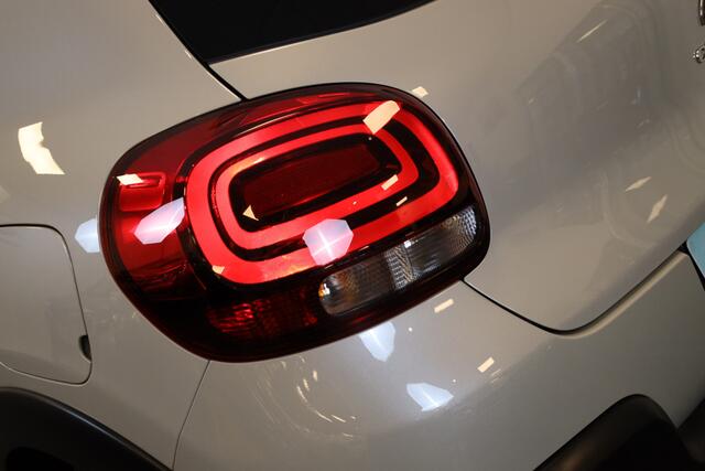 Citroen C3 PT 82 Feel Edition AppleCarplay/AndroidAuto | Navi | Parkeer Sensoren | Two-tone