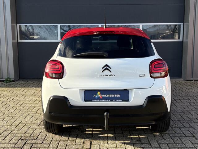 Citroen C3 1.2 PureTech S&S Shine | Navi | Camera | Caplay| Trekhaak | Cruise & Climate Control | Interesse? Bel of App naar: 06 30 51 05 90