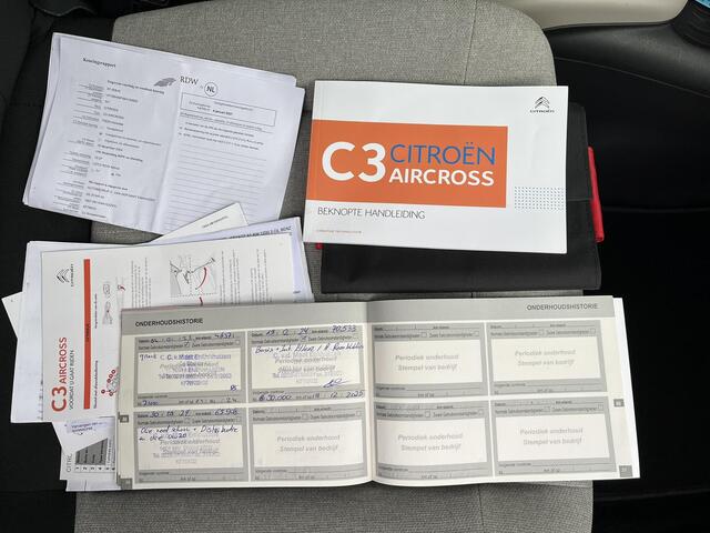Citroen C3 Aircross 1.2 PureTech S&S Shine Automaat | Trekhaak afneembaar | Parkeersensoren V+A | Camera | Keyless entry |