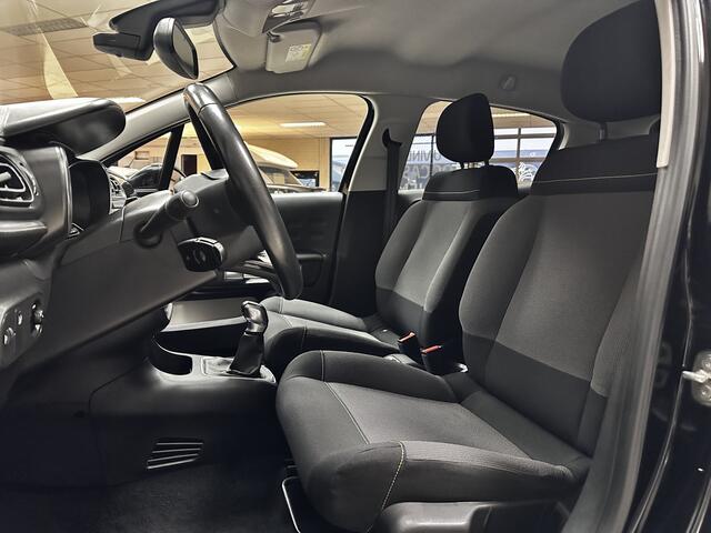 Citroen C3 1.2 PureTech Shine/ Camera/ Apple + Android/ DAB+/ Navi/ Clima/ Lane-Assist./ Cruise/ Elek. pakket/ Isofix/ Bluetooth/ Multi. LEDER. Stuur/ Mistl./ PDC/ Extra getint glas/ LED Dagrijverl.