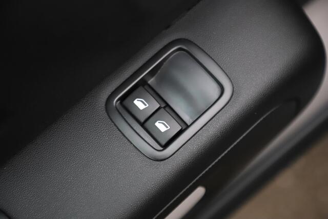 Citroen C3 1.2 PureTech Feel Navigatie Carplay Android Climate Cruise Control Rijstrooksensor Parkeersensor All-season banden!