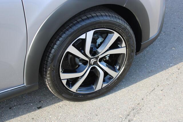 Citroen C3 1.2 PT Max CAMERA/NAVI/KEYLESS ENTRY