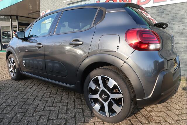 Citroen C3 1.2 PureTech Shine Eerste eigenaar bij ons bedrijf in onderhoud