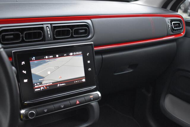 Citroen C3 PureTech 110 Shine | Airco | Navigatie | LM Velgen | Camera achter | Trekhaak |