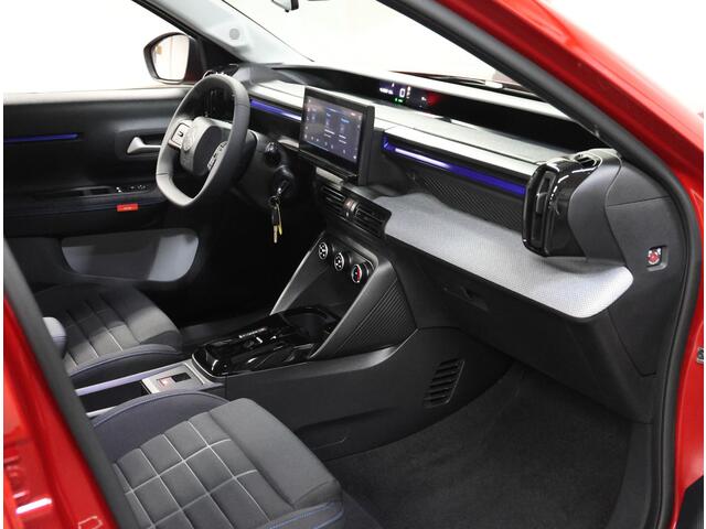 Citroen C3 Ë-C3 Business 113pk Comfort Range 44 kWh | AppleCarPlay/AndroidAuto | Navigatie | CruiseControl | Airco | Armsteun | Parkeersensoren | DAB | LED |