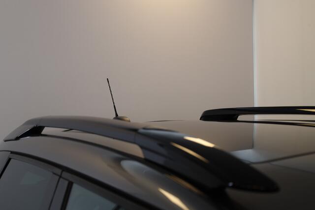 Citroen C3 Aircross PT 110 Shine Automaat-6 Panoramadak | Navi | Sensoren achter | Apple Carplay/Android Auto