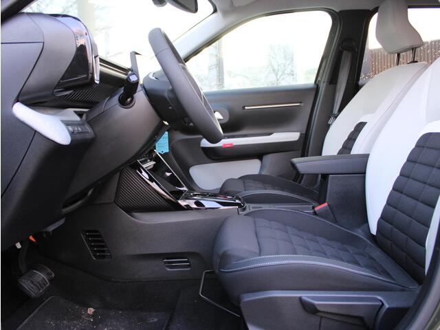 Citroen C3 Ë-C3 Aircross Max 113pk 44 kWh | Navi / Camera / Climate