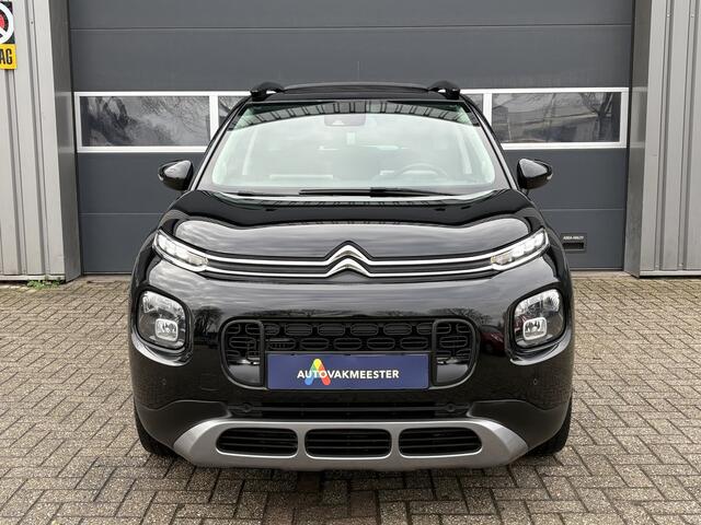 Citroen C3 Aircross 1.2 PureTech S&S Shine | Pano | Schuifdak | Navi | Camera | Carplay/Android | Trekhaak | DAB | Interesse? Bel of App naar: 06 30 51 05 90