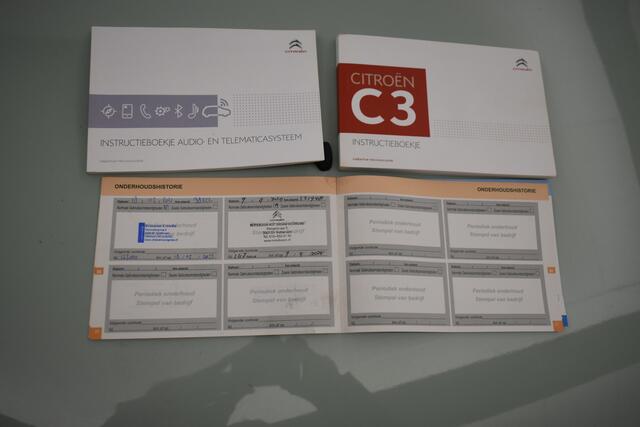 Citroen C3 1.2 PureTech S&S Feel Panodak PDC